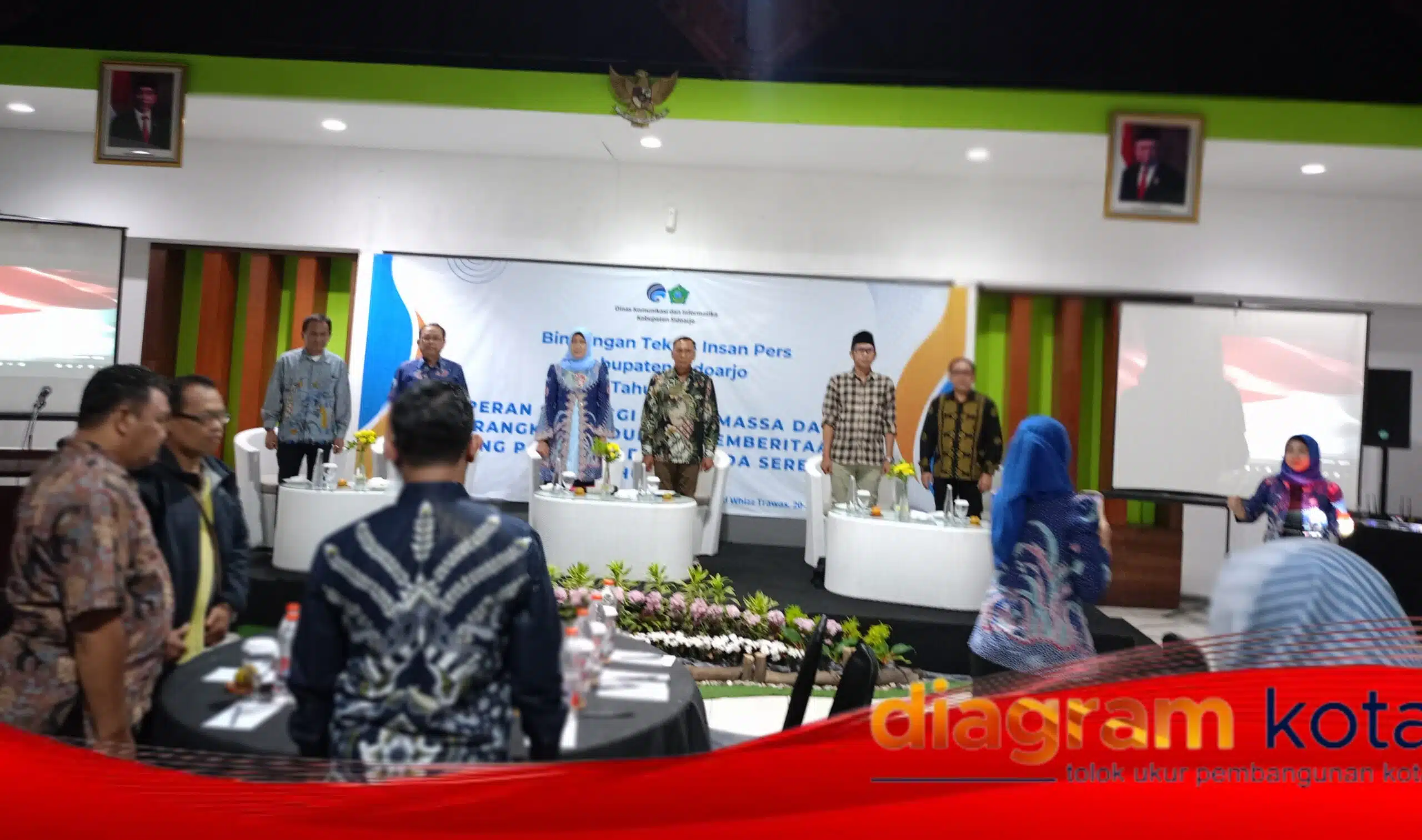 Membangun Iklim Positif Menjelang Pilkada Serentak 2024: Peran Vital Insan Pers dalam Demokrasi