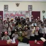 Peduli Kaum Difabel Polres Probolinggo Tasyakuran Hari Jadi Polwan ke – 76 di SLB Kraksaan