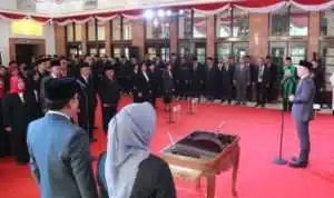 Optimalkan pelayanan publik, Pemkot Surabaya Lantik 63 Pejabat Baru