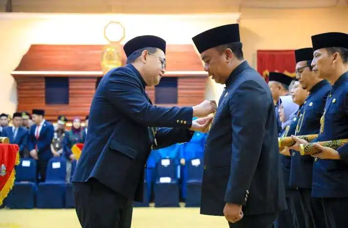 Subandi Resmi Cuti, Isa Anshori Jabat Pjs Bupati Sidoarjo 