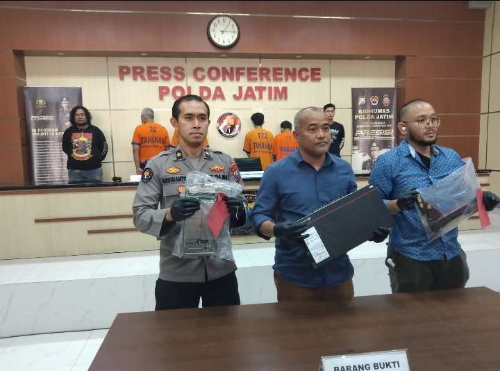 Polda Jatim Ungkap Sindikat Pencurian Perangkat Telekomunikasi Lintas Daerah 2 Screenshot 2024 09 26 14 53 43 90