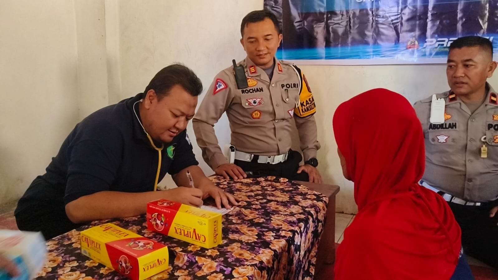 HUT Lalu Lintas Bhayangkara ke-69, Satlantas Bondowoso Gelar Pemeriksaan Kesehatan Gratis