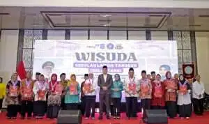 Terbaik! Pemkot Surabaya Cetak 1.150 Lansia Tangguh Selantang 2024