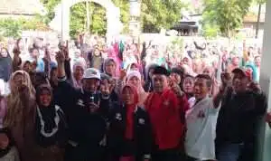 Solid Bergerak, Kader PDIP Kampanyekan ‘Satu Suara’ Eri- Armuji ,Risma – Gus Hans Untuk Rebut Hati Warga Surabaya