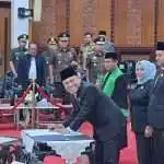 Sebuah Kado Ulang Tahun Adies Kadir, Arif Fathoni Duduki Wakil Ketua DPRD Surabaya