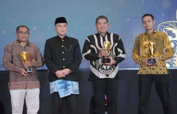 Pemprov Jatim Raih Local Media Summit 2024