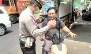 Ops Zebra Semeru 2024, Polsek Semampir Pertegas Larangan Sepeda Listrik di Jalan Raya