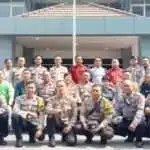 Kapolsek Dukuh Pakis Beri Penghormatan untuk Anggota yang Memasuki Purna Tugas