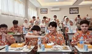 Migrant watch Aznil tan mbg cegah kasus keracuna