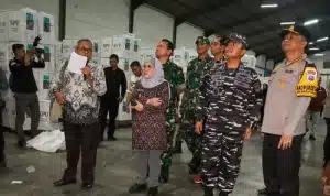 Logistik Pilkada Surabaya Siap Didistribusikan, Pjs Wali Kota Tekankan Keamanan Maksimal