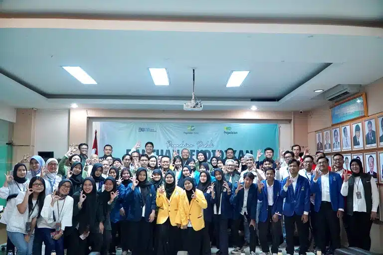 Dukung SDG 4, PT Pegadaian Bantu Pendidikan 123 Mahasiswa di Jawa Timur