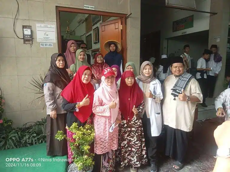 Hari Santri di MI Noor Musholla: Perpaduan Cinta Tanah Air dan Akhlak Mulia