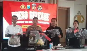 Polsek Genteng Selidiki Motif Pembunuhan dengan Barbel Besi