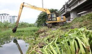 DPRD Surabaya Apresiasi Pemkot Bersihkan Sungai Perbatasan Surabaya – Sidoarjo