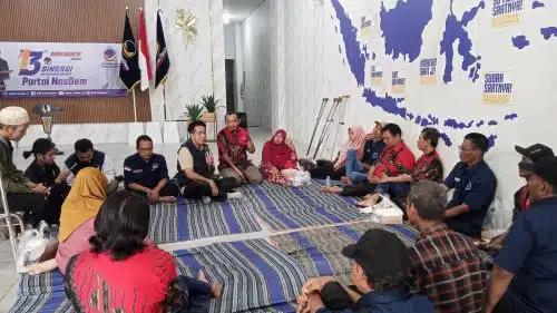 Bentuk Kepedulian Pada Penyandang Difabel, Nasdem Surabaya Berikan Pelatihan