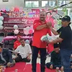 Rayakan HUT PDIP Ke 52, PAC Sukomanunggal Bagikan Sembako Penyandang Disabilitas Dan Warga Kurang Mampu