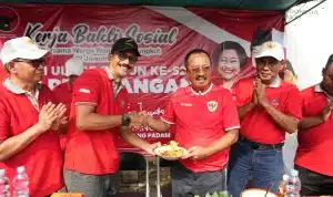 HUT Ke-52 PDIP, Armuji Hadiri Undangan Tumpengan dan Kerja Bakti Bersama Warga
