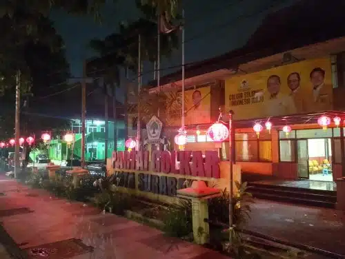 Usung Toleransi dan Keberagaman, Golkar Surabaya Berhias Lampion di Tahun Baru Imlek