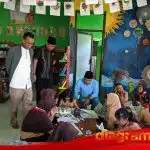 Atap Plafon Jeplok, KBM di SDN Sidomojo Dipindahkan ke Perpustakaan