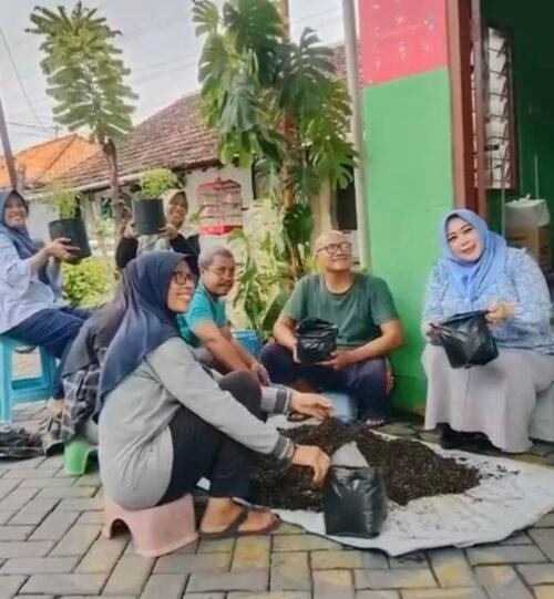 Gerakan Urban Farming Surabaya, Wakil Ketua DPRD Dorong Kampung-kampung Budidayakan Ketahanan Pangan