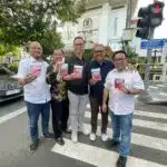 Waspada Curanmor,Fraksi PSI DPRD Surabaya Bagikan Ratusan Gembok Cakram