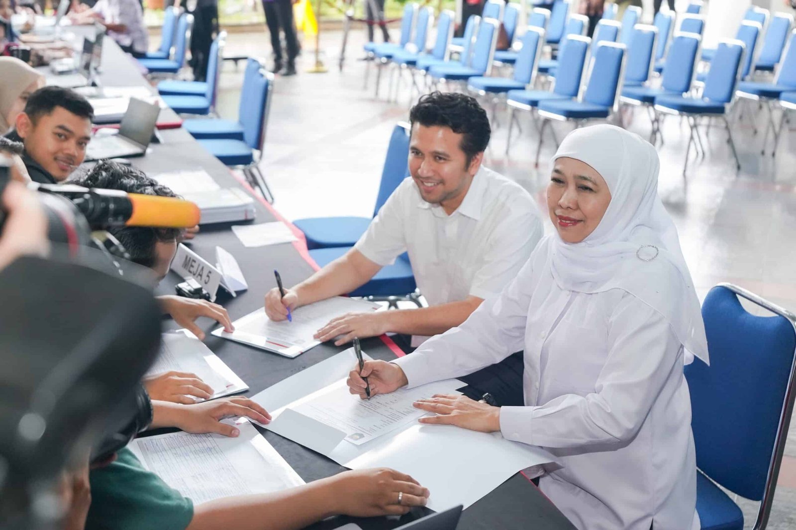 Khofifah-Emil Jalani Tes Kesehatan Jelang Pelantikan Gubernur Jatim