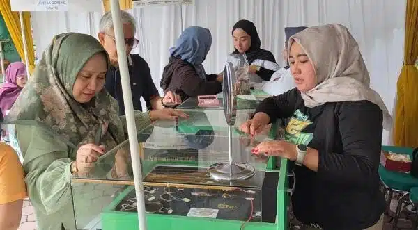 Pegadaian Surabaya Gelar Bazar Emas, Warga Serbu Promo Investasi