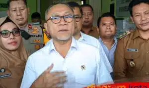 Menko Pangan Tinjau Program Cek Kesehatan Gratis di Sidoarjo