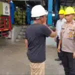 Kapolsek Krian Pantau Distribusi LPG 3 Kg di SPBE PT Indotana Aryanusa, Pastikan Tidak Ada Kelangkaan Di Wilayah Krian