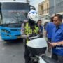 Polres Tanjung Perak Tertibkan Parkir Liar di Surabaya