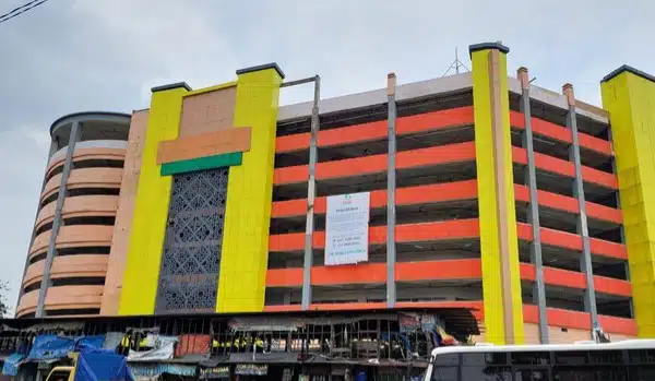 Tak Taat Pajak, Pasar Turi Baru Terancam Di Segel