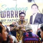 Sambang Warkop, Arif Fathoni Serap Aspirasi Perawatan Lapangan Sepak Bola Kampung