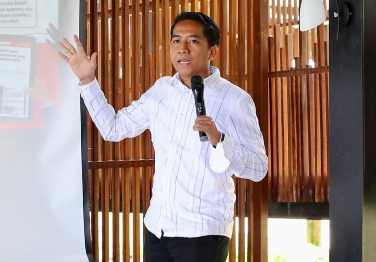 DPRD Surabaya Eri Irawan