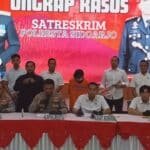 Pria di Taman Sidoarjo Mengamuk, Bacok Tiga Orang hingga Satu Tewas