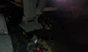 Pengendara Motor Terseret di Bawah Trailer di Bypass Balongbendo, Dilarikan ke RS Anwar Medika