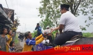 Warga Sidoarjo Ngabuburit Berbagi Sembako, dengan Berkuda persiapan ajang Porprov