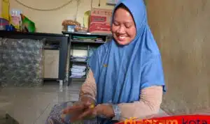 Permintaan Melonjak, Pengusaha Kue Kering di Sidoarjo Raup Omzet Jutaan Rupiah Jelang Lebaran