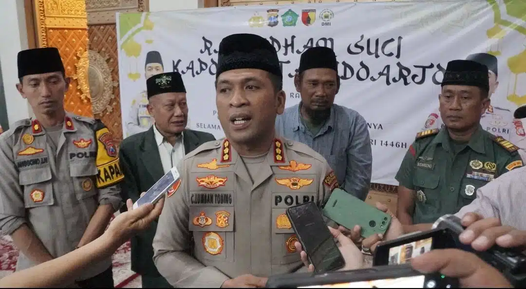 Safari Ramadhan Kapolresta Sidoarjo Sosialisasikan Hotline Mudik Polri 110