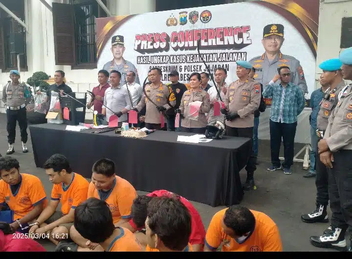 Polrestabes Surabaya Bersih-Bersih Kriminal, 26 Pelaku Kejahatan, Jambret hingga Pengeroyok Dibekuk!