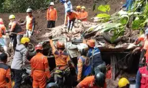 Tujuh warga Sidoarjo menjadi korban longsor Pacet ini identitasnya 