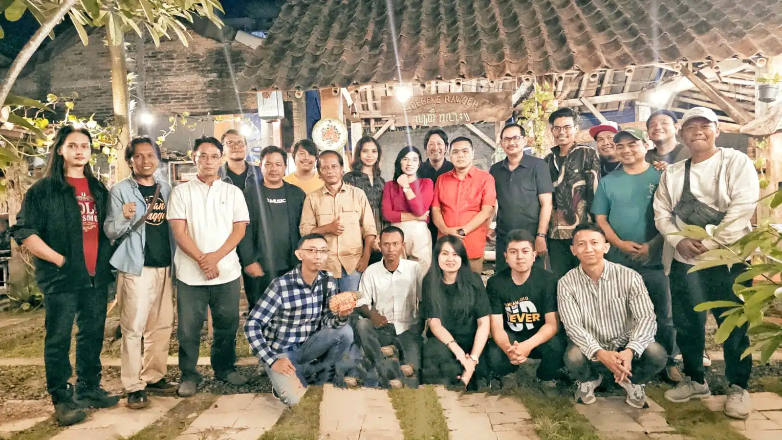 Duo Wening dan Jepank Membranding Kota Solo Melalui Karya
