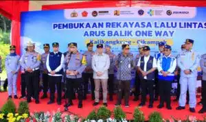 Kapolri Pimpin Pelepasan One Way Nasional Tol Kalikangkung-Cikampek