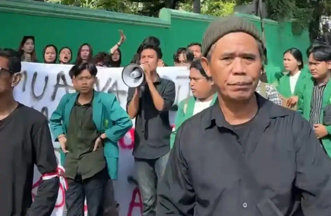 Saat Mahasiswa Unjuk Rasa, Preman Serbu Malahayati, Titik Kumpul di Terminal Rajabasa Dikawal Ketat POMAL