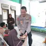 Program Pasabber Kapolres Situbondo Berbagi Makanan Bergizi Untuk Anak Berkebutuhan Khusus