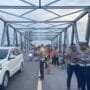 Polres Probolinggo Siagakan Personel dan Siapkan Jalur Alternatif Akibat Lubang di Jembatan Pajarakan