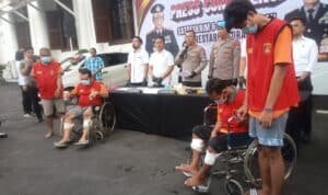 Polrestabes kembali ungkap kasus Perampokan Ojek Offline di Surabaya Pelaku Sempat Buang Korban di Kebun Tebu