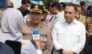 Polres Pelabuhan Tanjungperak Dampingi Pemkot Surabaya Segel Gudang Sentoso Seal