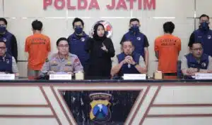 Polda Jatim Berhasil Ungkap Jaringan Narkoba Internasional 21 Kg Sabu Senilai 22 Milyar Disita
