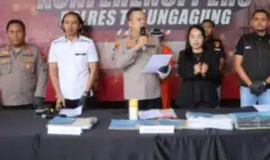 Mangkir Dua Kali, Bendahara Desa Kradina Masuk DPO