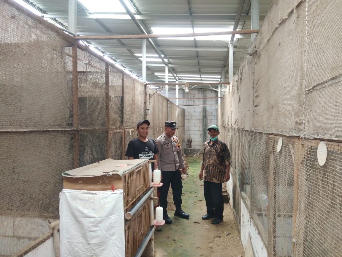 Polisi Jadi Penggerak Ketahanan Pangan, Aipda Andi Husni Dukung Swasembada Pangan di Desa Kepadangan